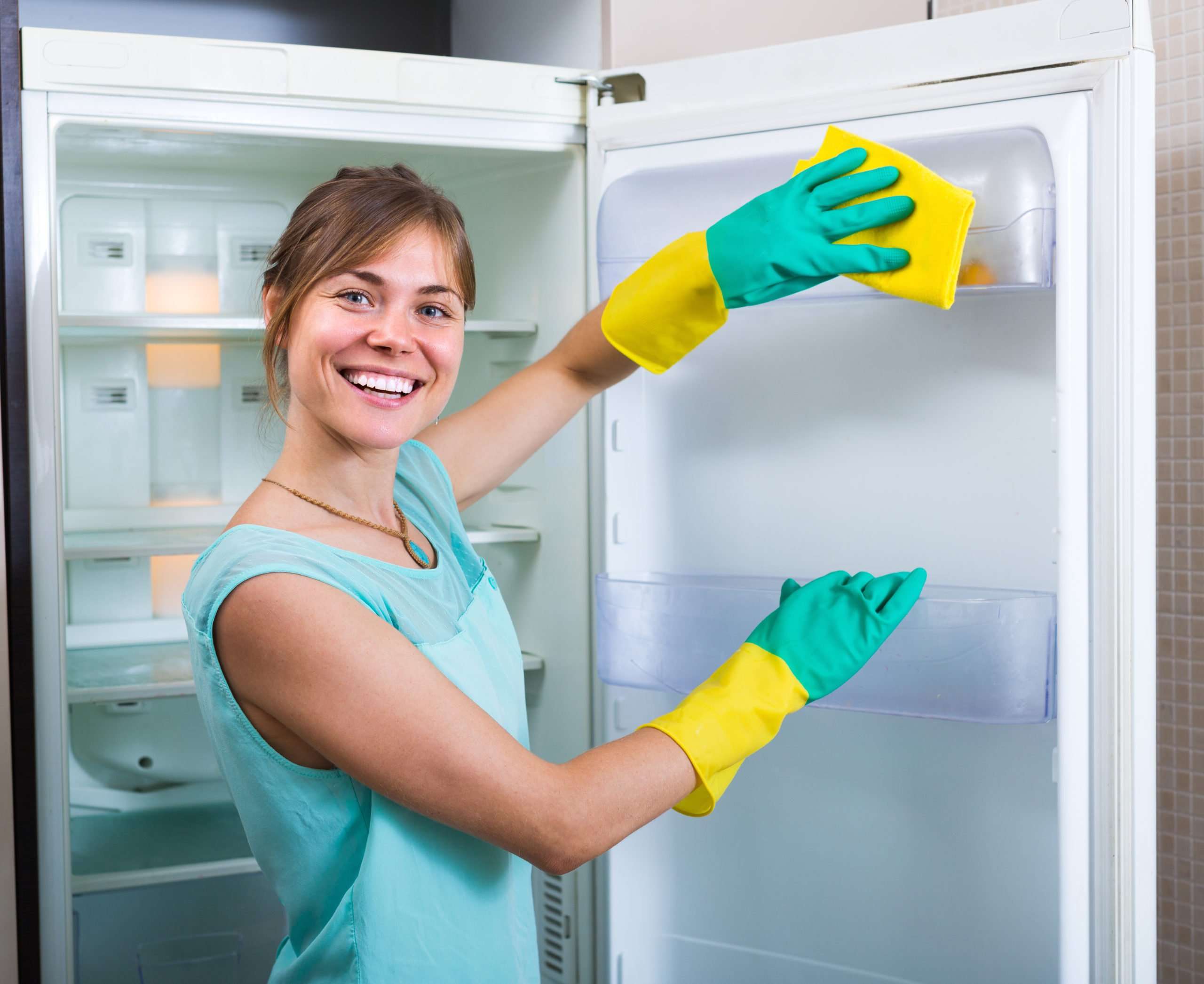 come pulire il frigorifero nuovo