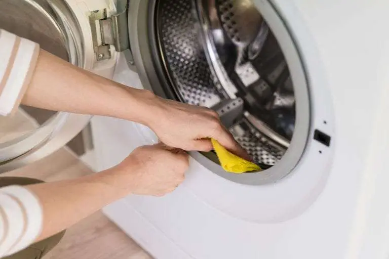 15 Consigli Utili per Pulire e Igienizzare la Lavatrice